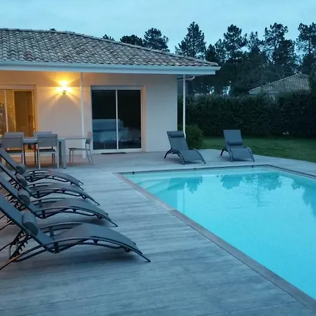 La Belle Du Bassin Villa